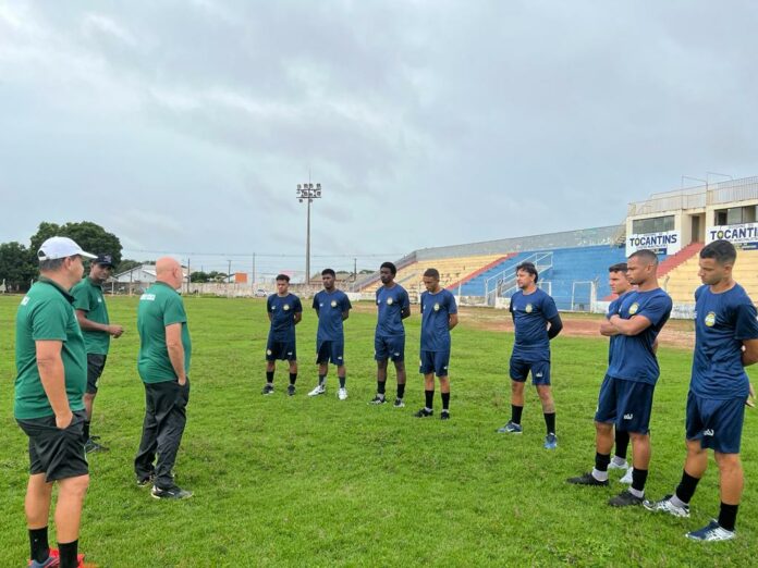 O Gurupi apresentou nesta manhã oito atletas para o Tocantinense 2022