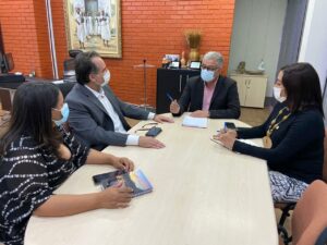 Durante encontro com o representante da Gol, secretário Hercy Filho, trata sobre os incentivos fiscais do Estado para expansão da malha aérea tocantinense